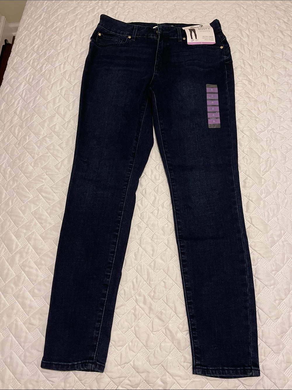 Seven7 Women's Skinny Jeans in Dark Navy